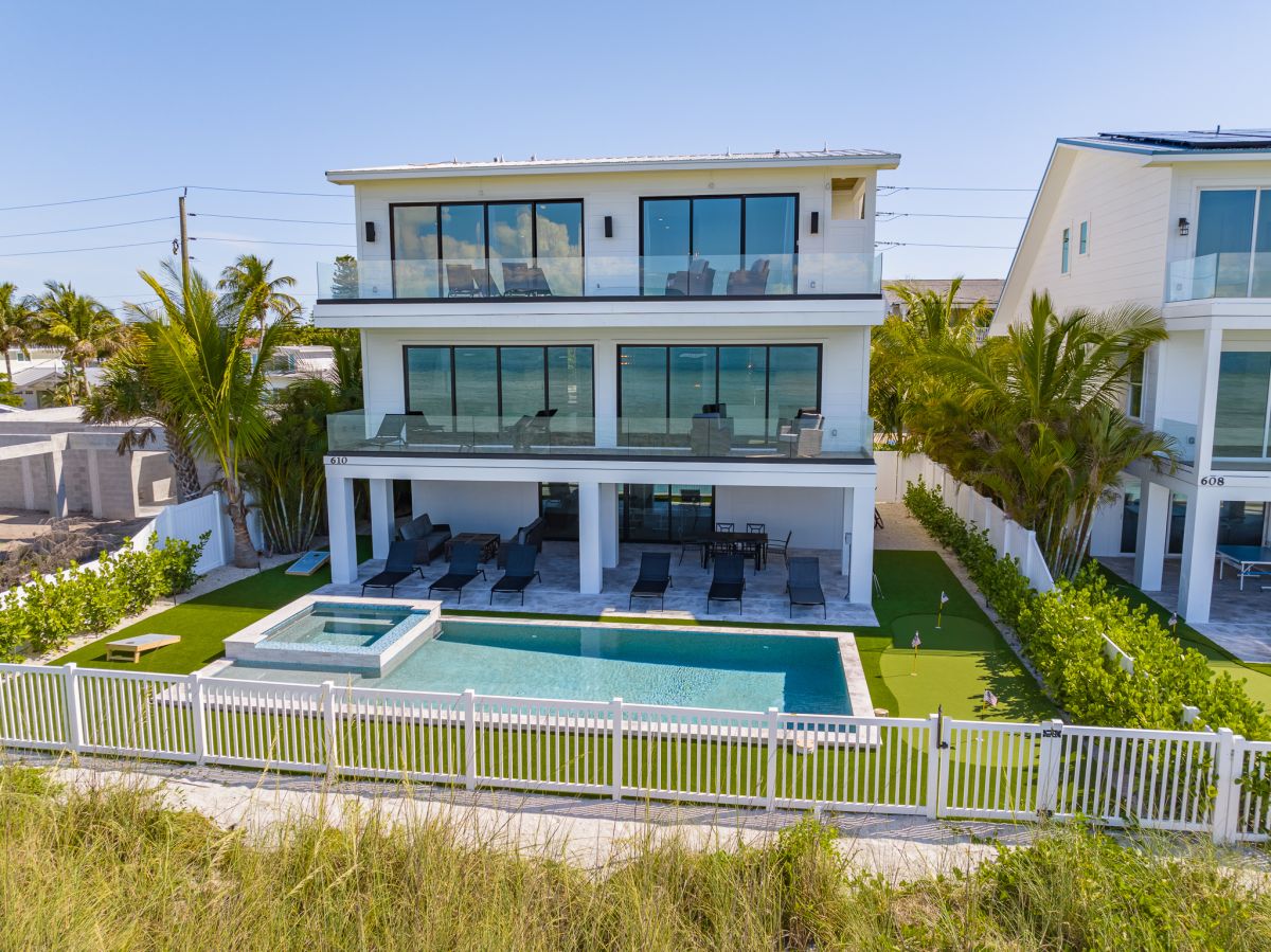 Sato Real Estate, Inc. -Beach House-0