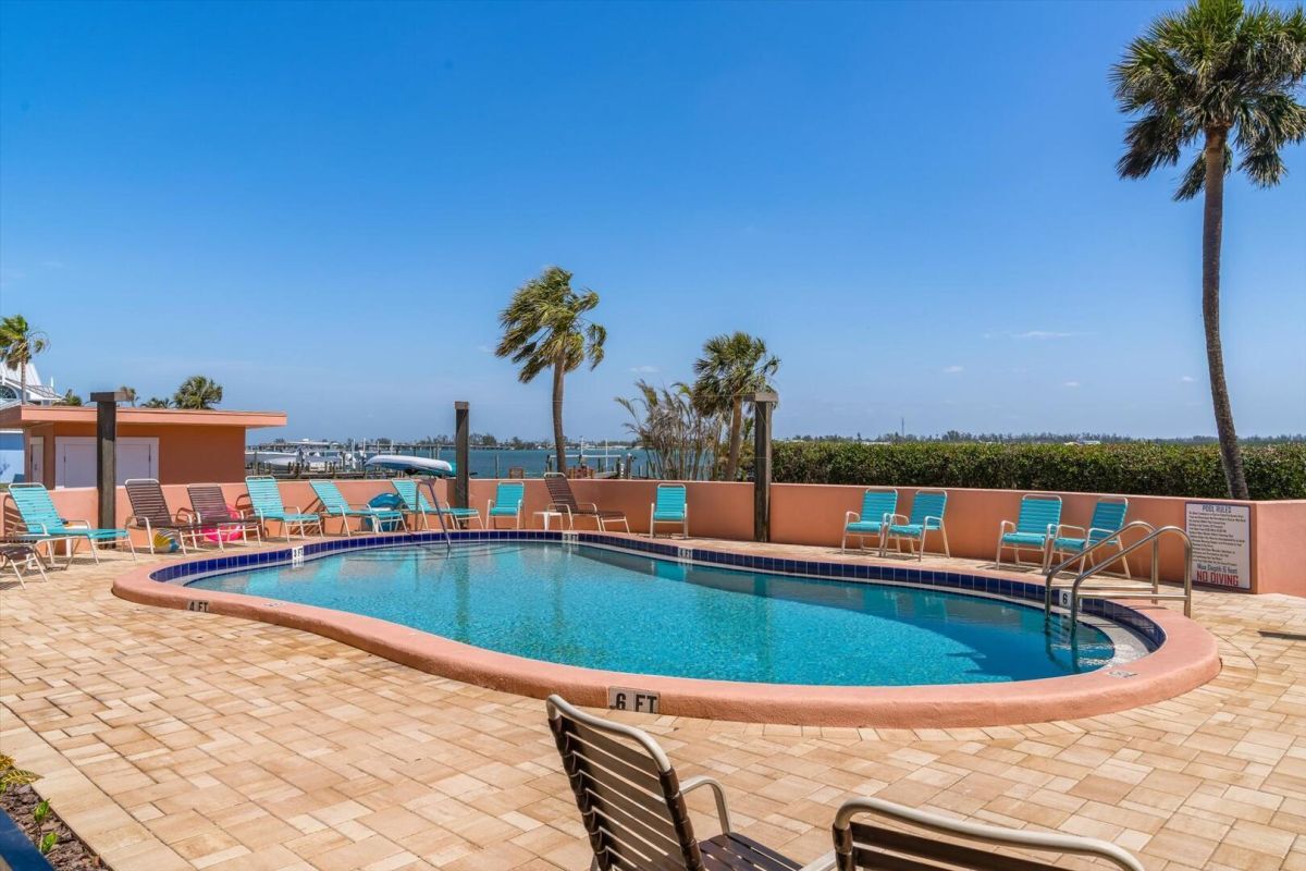 pool at Bradenton Beach condo building